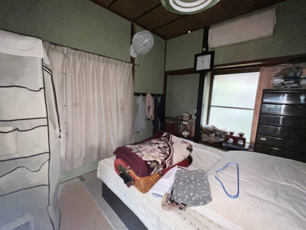 1960s wood house in Ehime