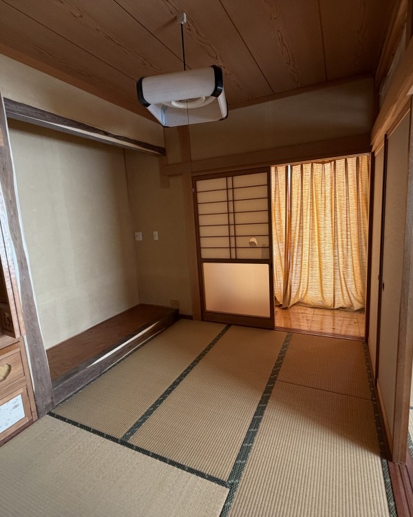 2000s wood house in Tottori