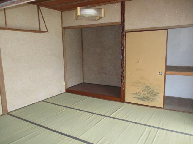1970s wood house in Okayama