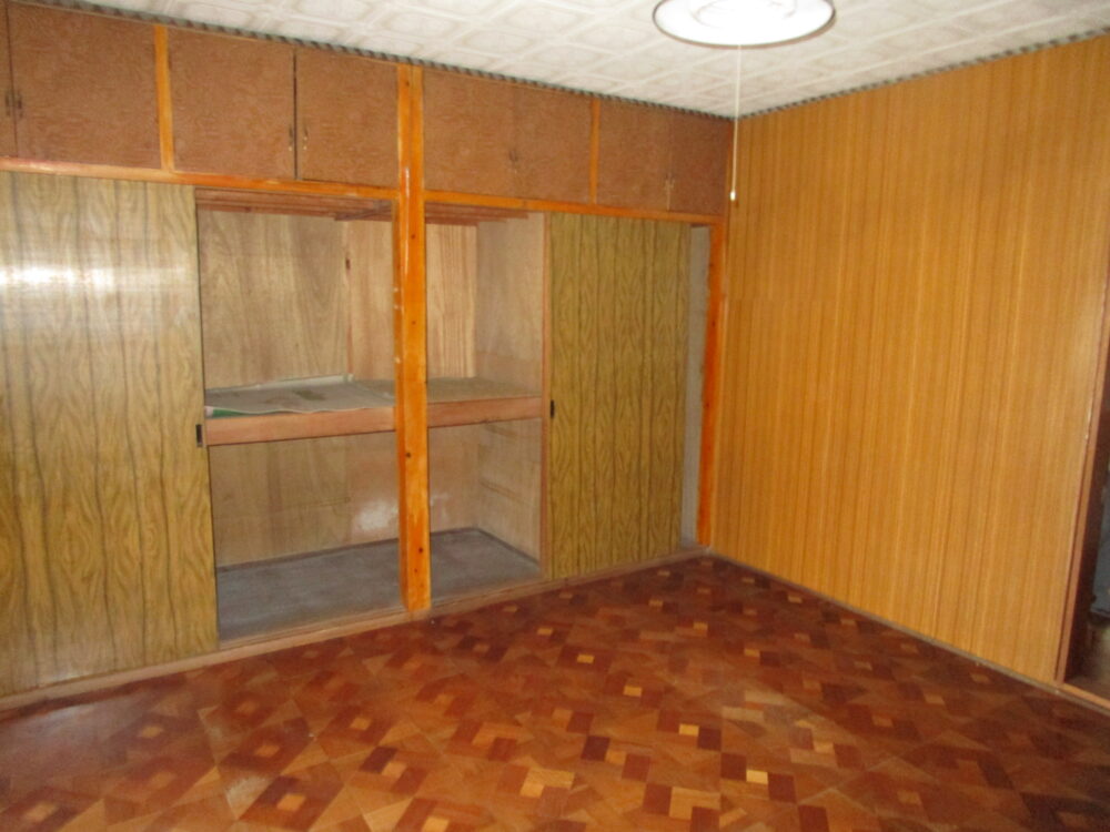 1970s house on a large plot in Iwate