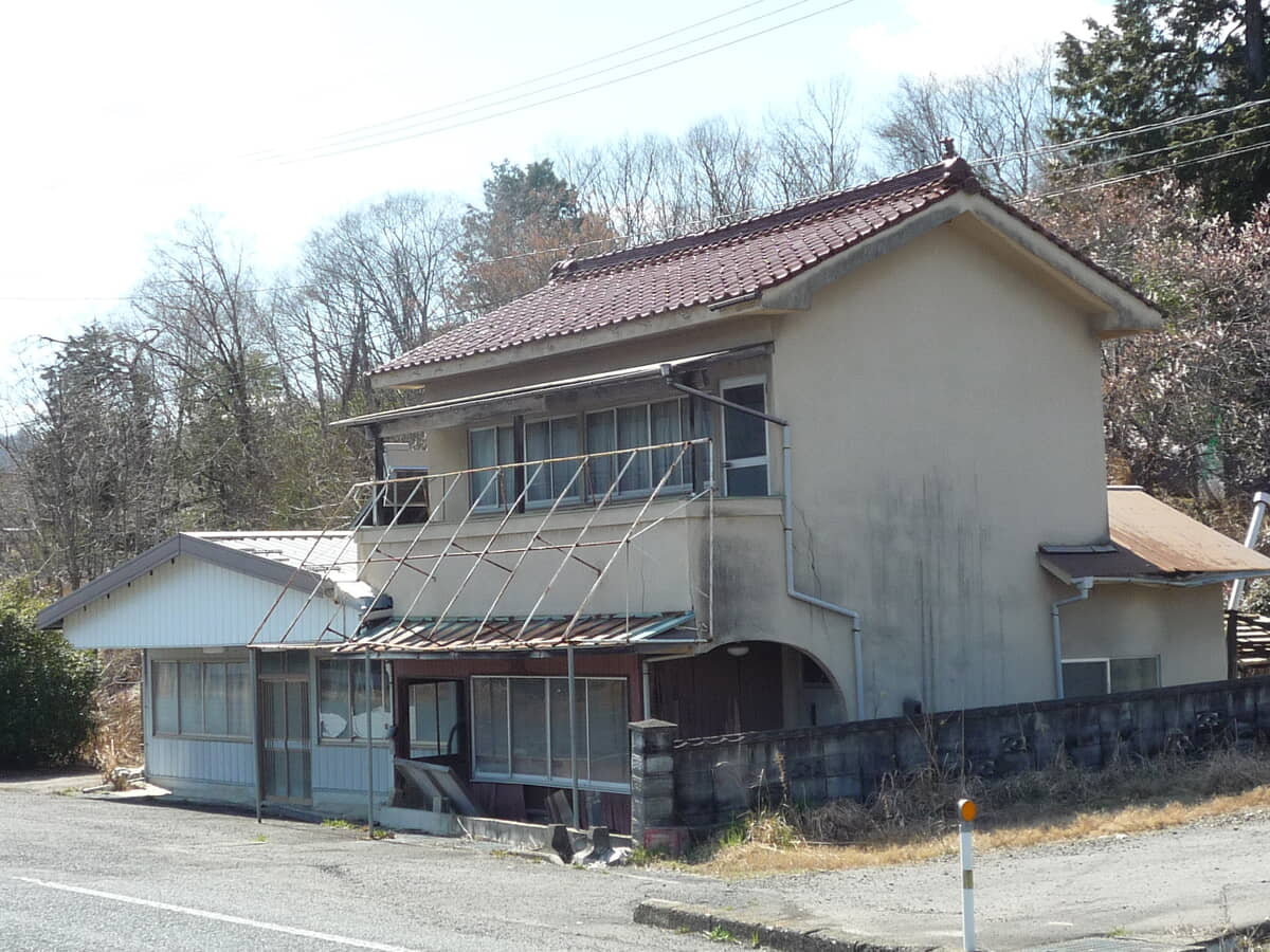 1970s wood house, 15-min walk to station, Hiroshima