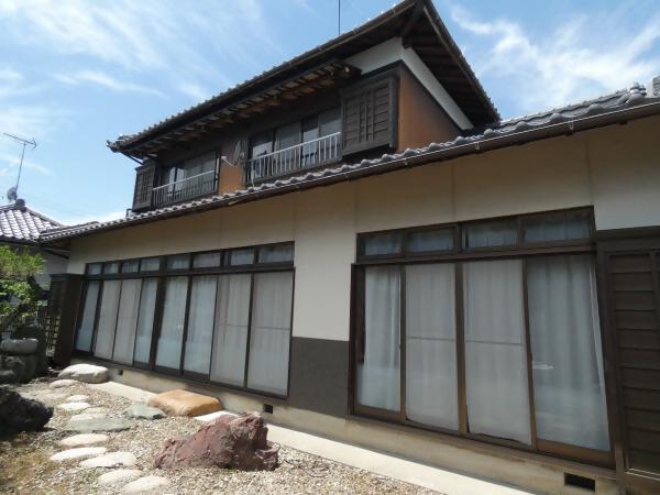 Vacant House at Nagasaka 2-100, 101