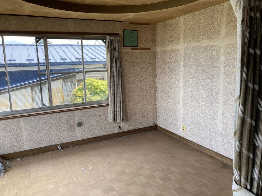 1970s wood house in Aomori