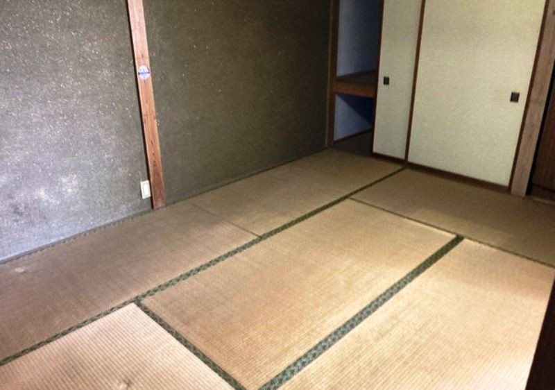 1970s wood house, 5-min walk to station, Toyama