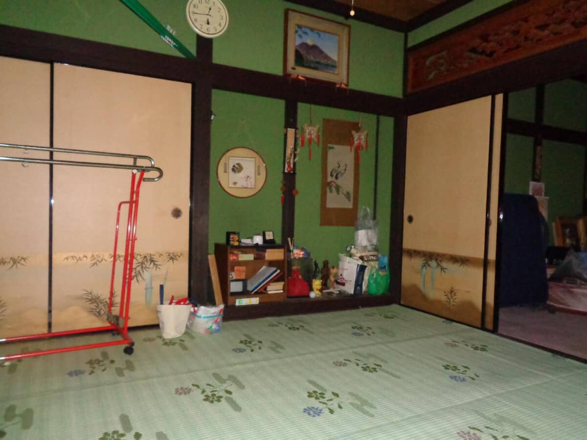 1980s wood house in Hiroshima