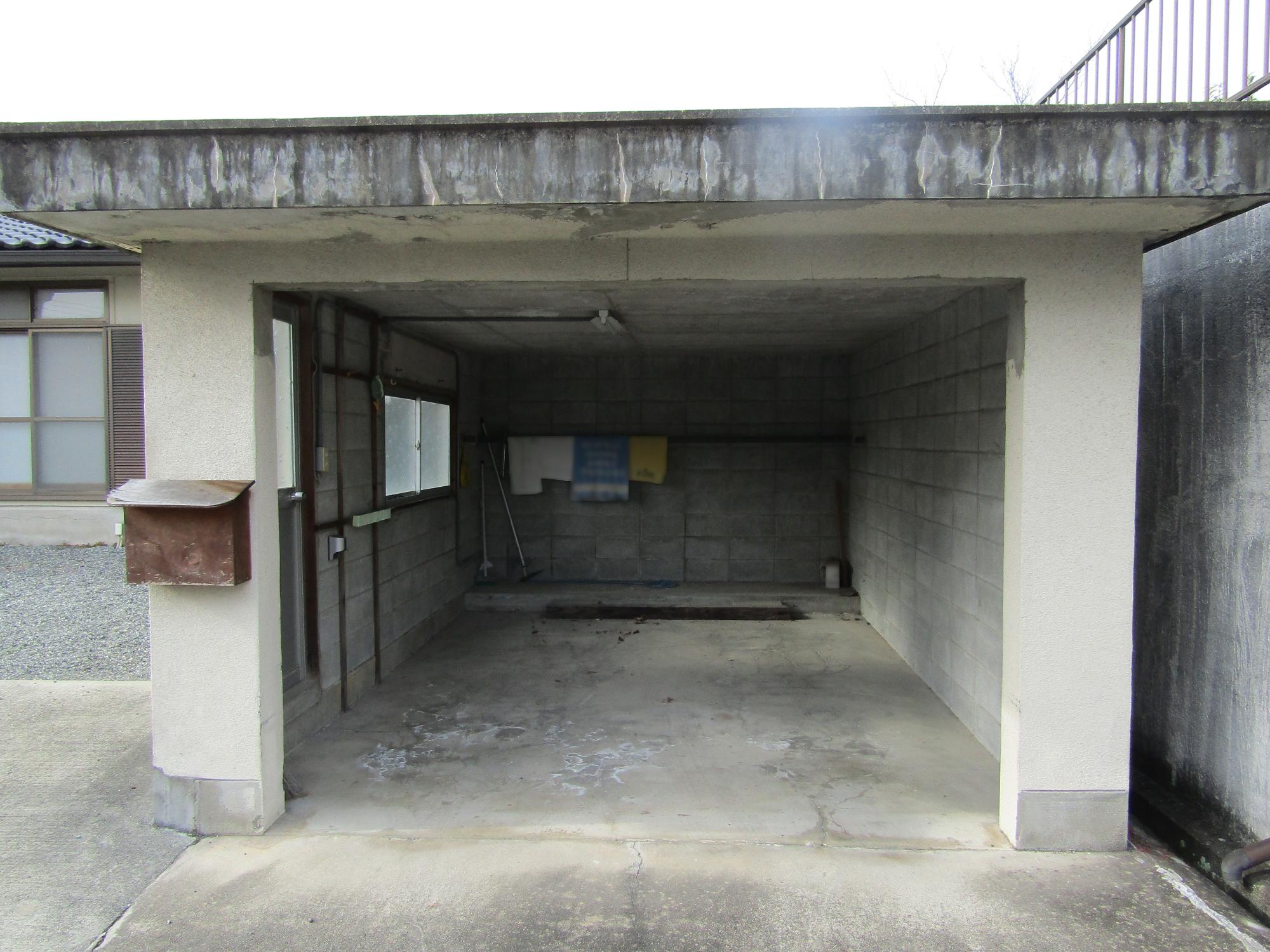 A-119 Compact property on elevated land with good sunlight