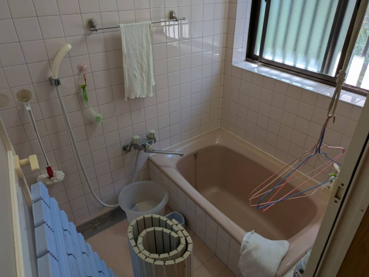 2000s wood house in Hiroshima