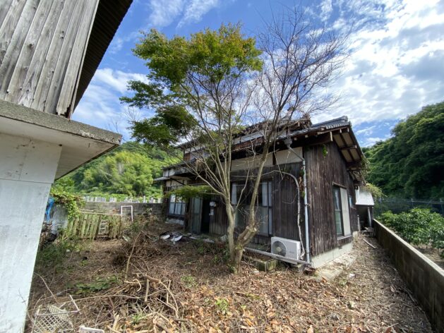 Wood house in Ehime