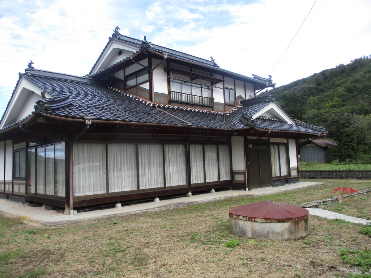 1980s wood house in Hiroshima