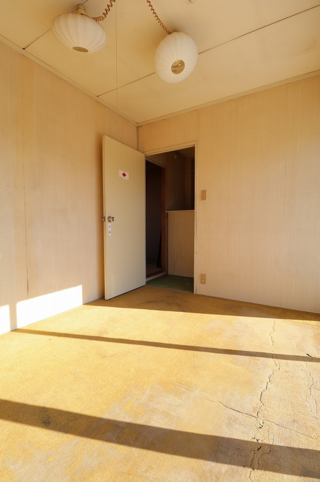 1970s steel-frame house, 11-min walk to station, Tochigi