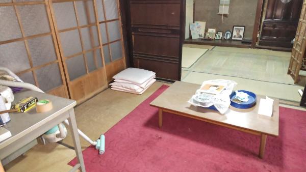 Wood house with storehouses in Hyogo