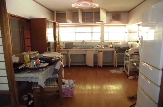 1930s wood house in Noda, Izumi, farmland, approval needed