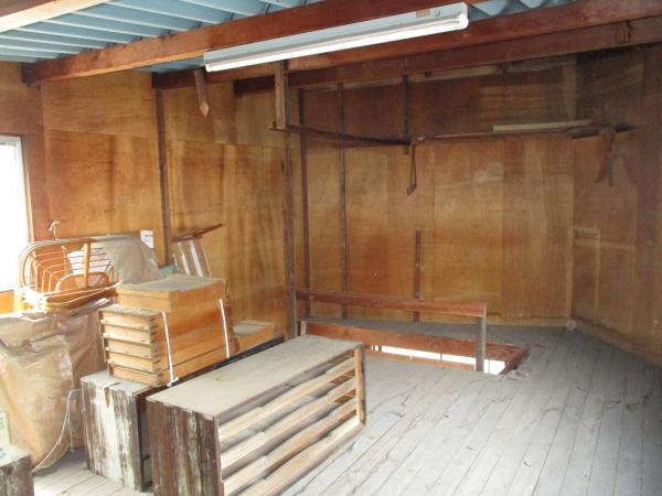 1970s wood house, 17-min walk to station, Okayama