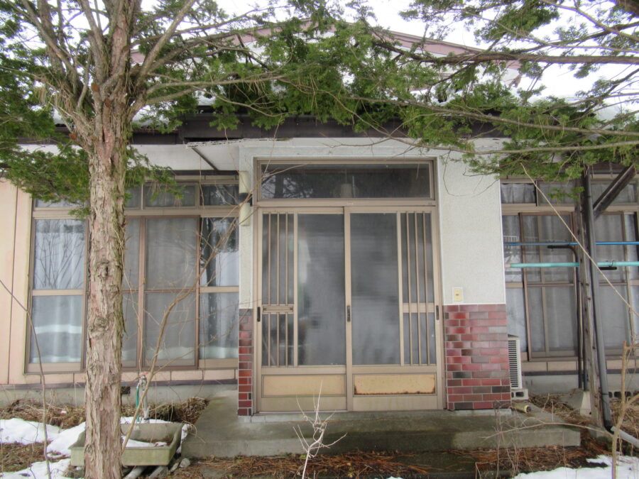 1980s wood house in Aomori