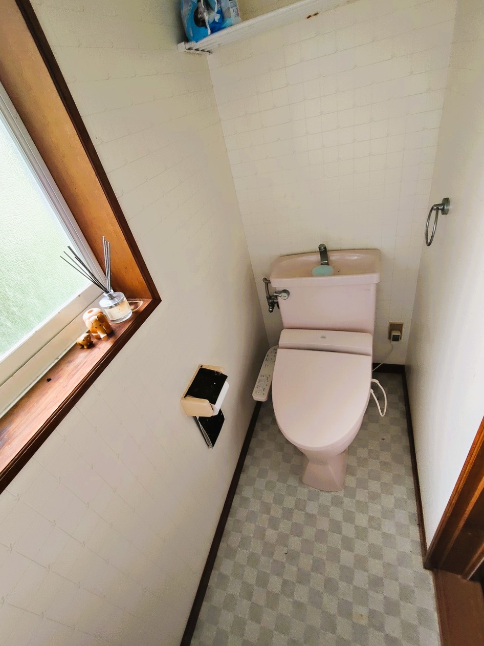 1990s wood house in Ehime