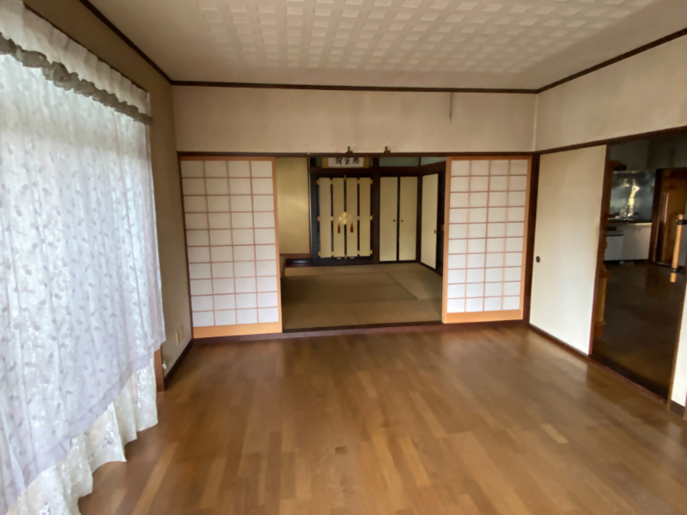 1990s wood house in Toyama