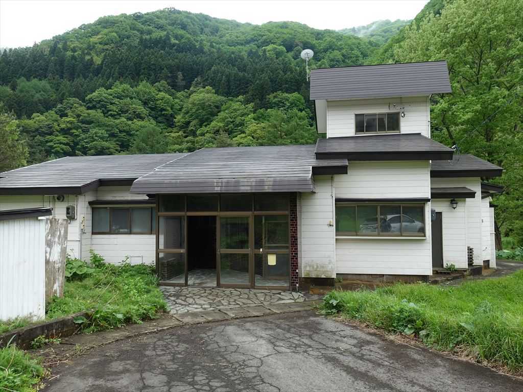 1960s wood house in Akita