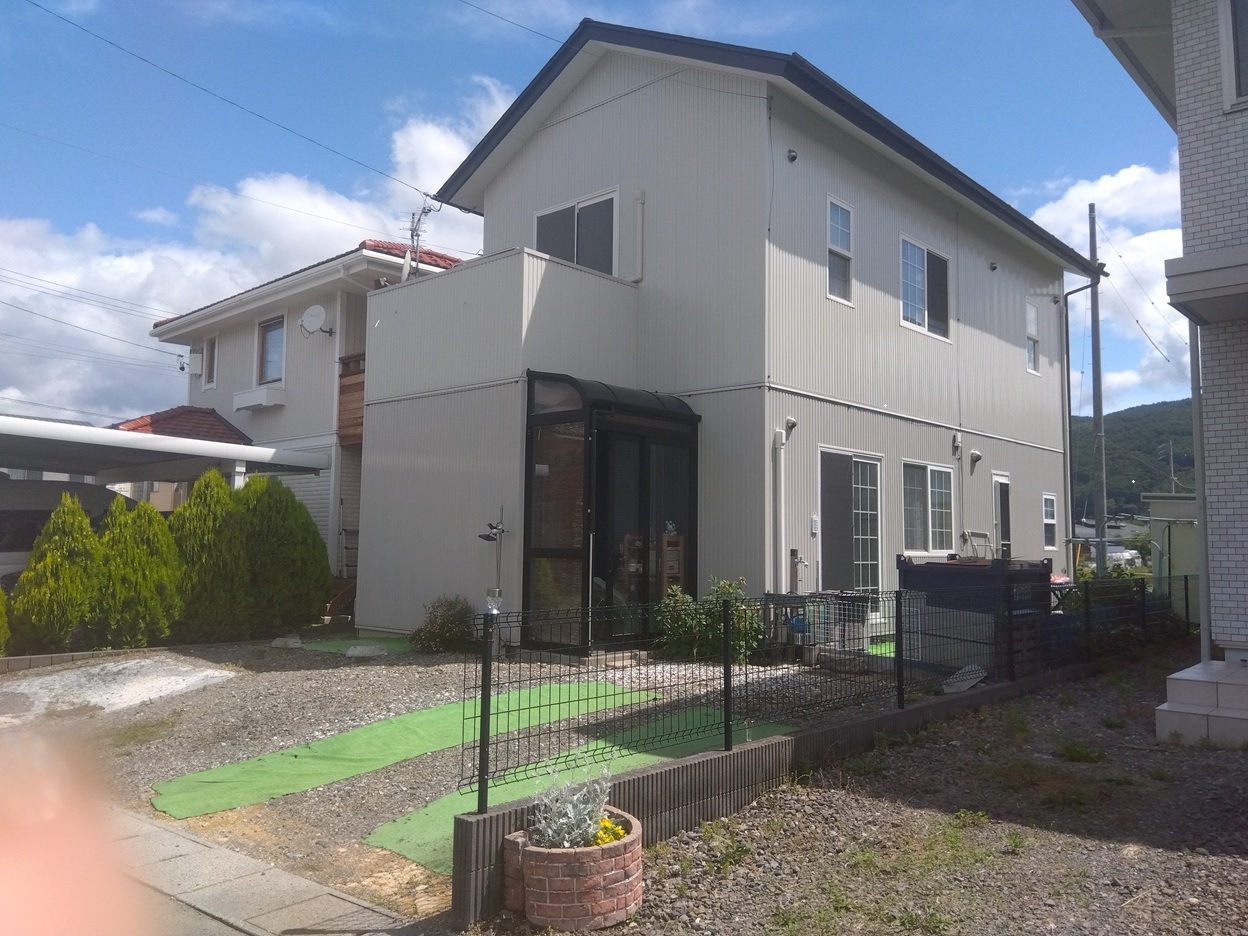 2000s wood house in Nagano