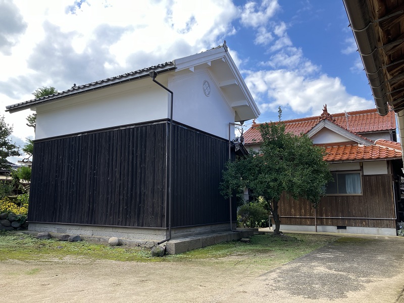 1930s wood house, 11-min walk to station, Tottori