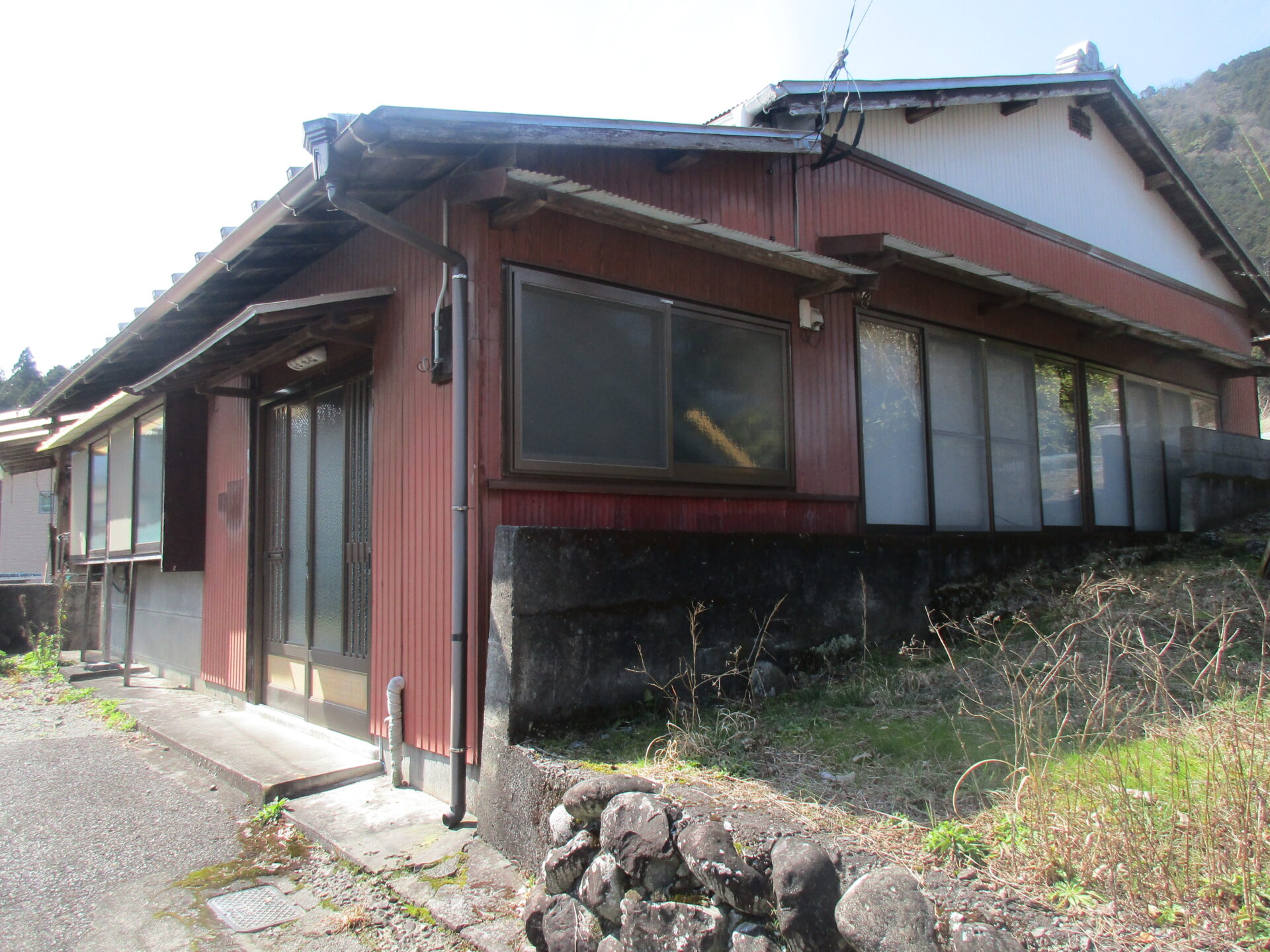 1960s wood house in Shizuoka