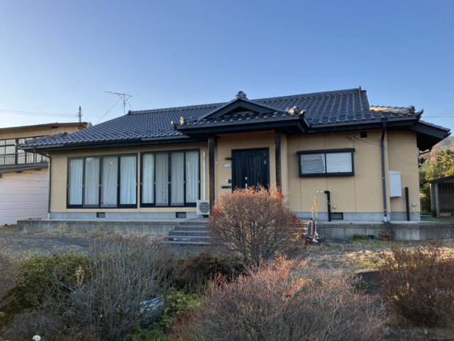 1990s wood house, 19-min walk to station, Fukushima