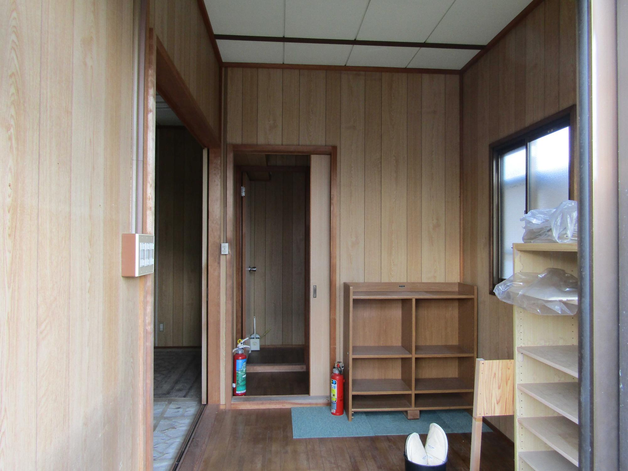 A property on an attractive elevated area where home gardening is possible