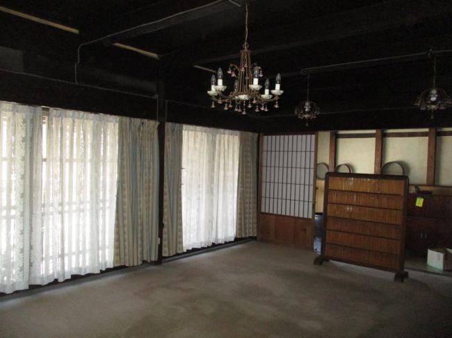 1860s wood house, 15-min walk to station, Okayama