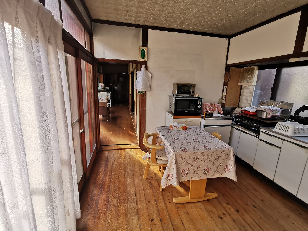 Wood house in Himi