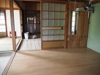 1960s wood house in Tokushima