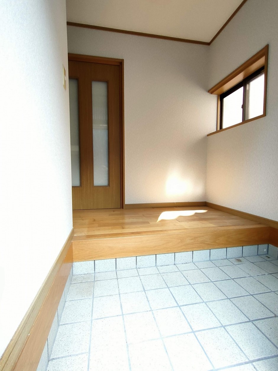 1960s wood house in Ehime