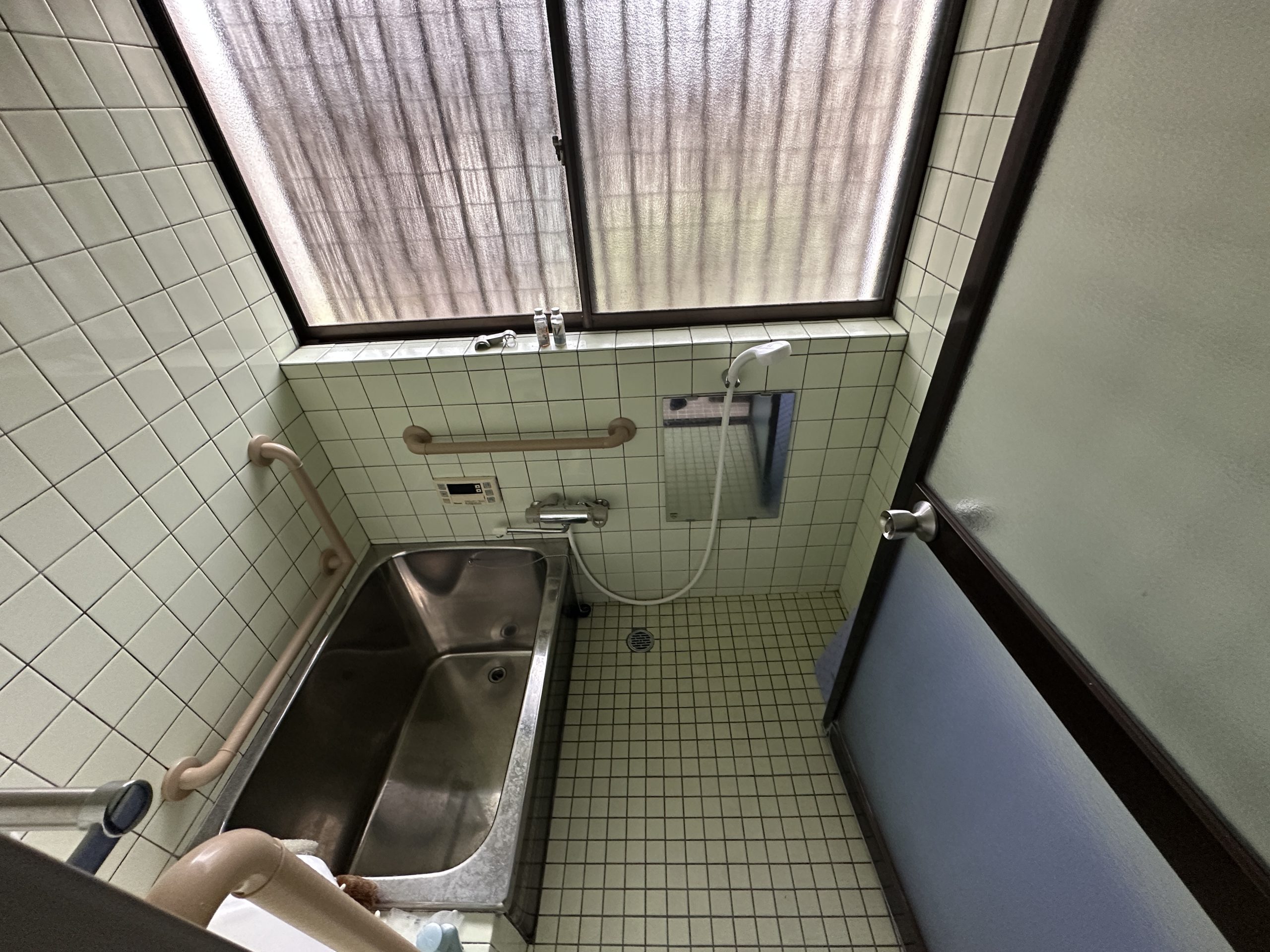 1990s wood house, 9-min walk to station, Gifu