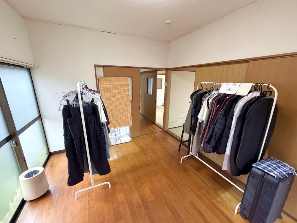 1990s wood house in Hamada, Kanoya, farmland, approval needed
