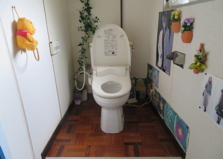 1970s wood house in Matsusaka Kahada