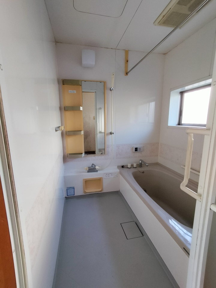 1950s wood house, 2-min walk to station, Tochigi
