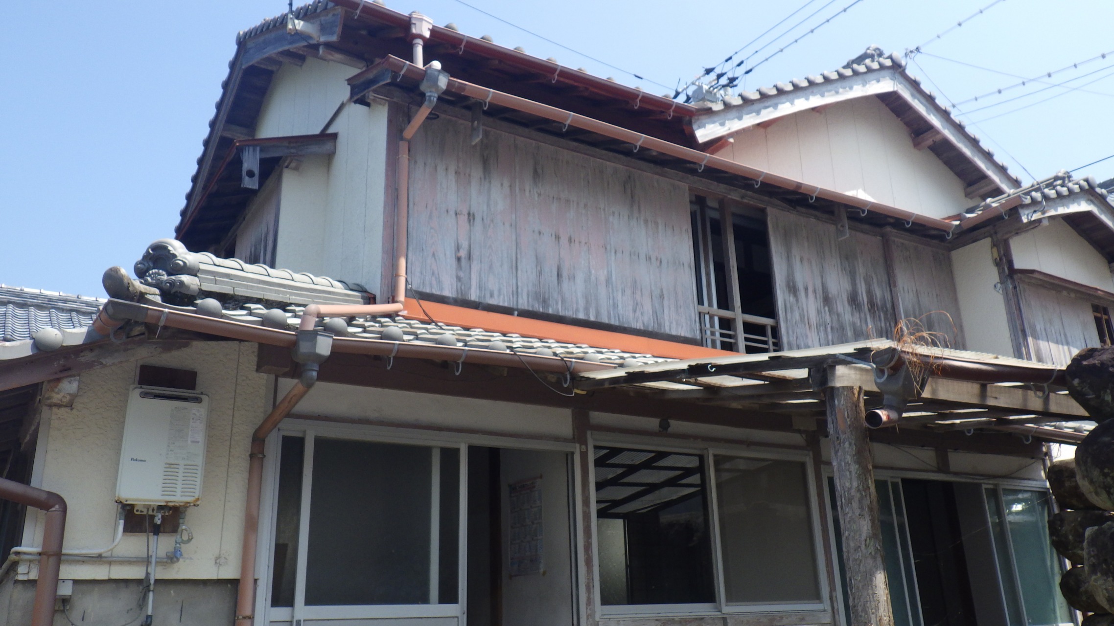 Wood house in Kochi