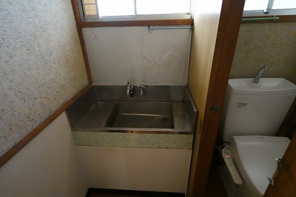 1960s wood house, 4-min walk to station, Nagano