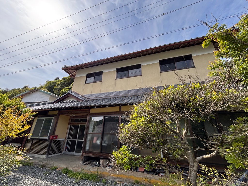 Wood house in Mutsuai, Ayabe, farmland, approval needed