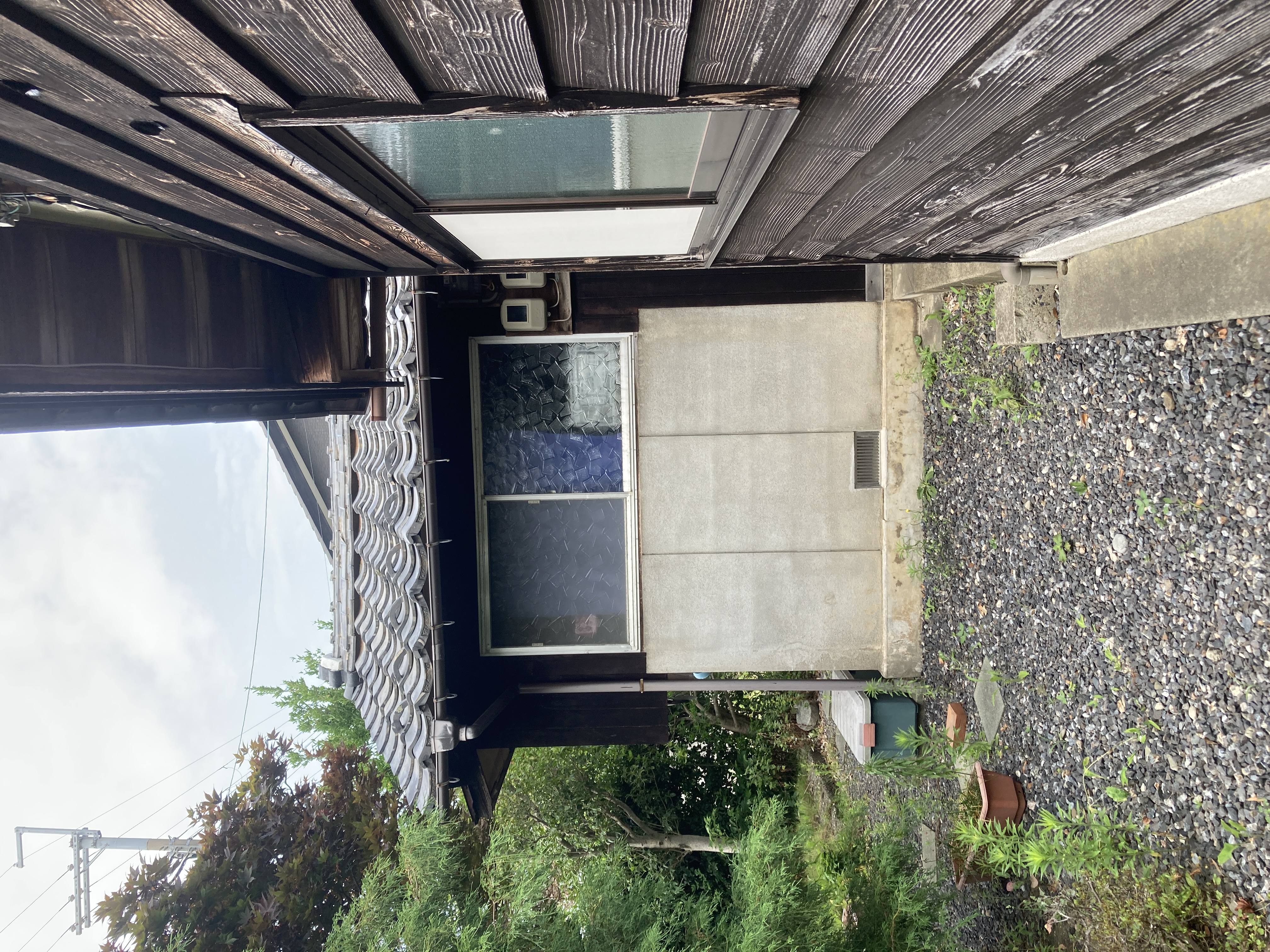 1930s wood house on a large plot in Fukui