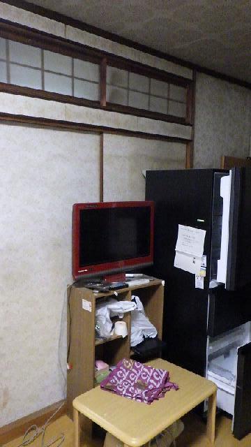 1970s wood house, 19-min walk to station, Nagasaki