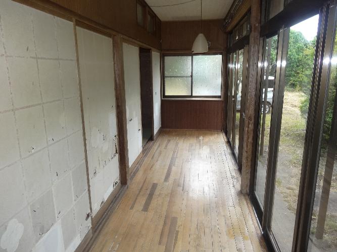 2020s wood house on a large plot in Chiran, Minamikyushu