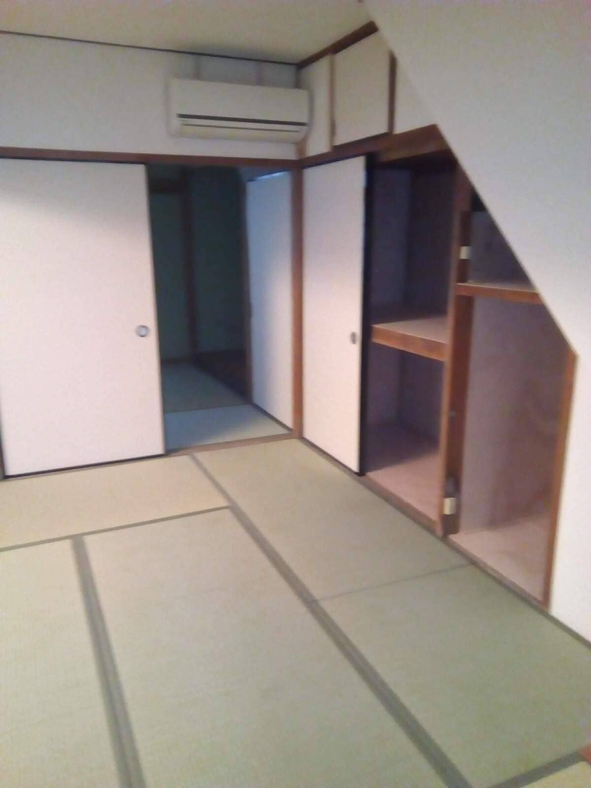 1970s concrete house in Hyogo