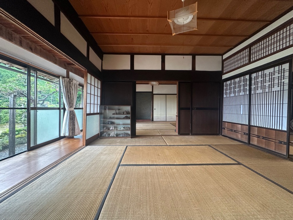Wood house in Ayabe, Kyoto, farmland, approval needed