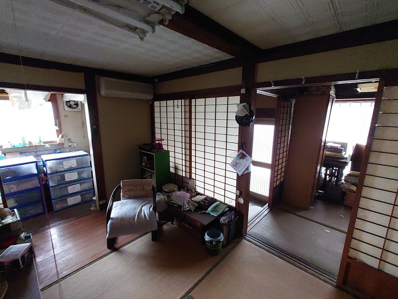1940s wood house, 3-min walk to station, Tottori