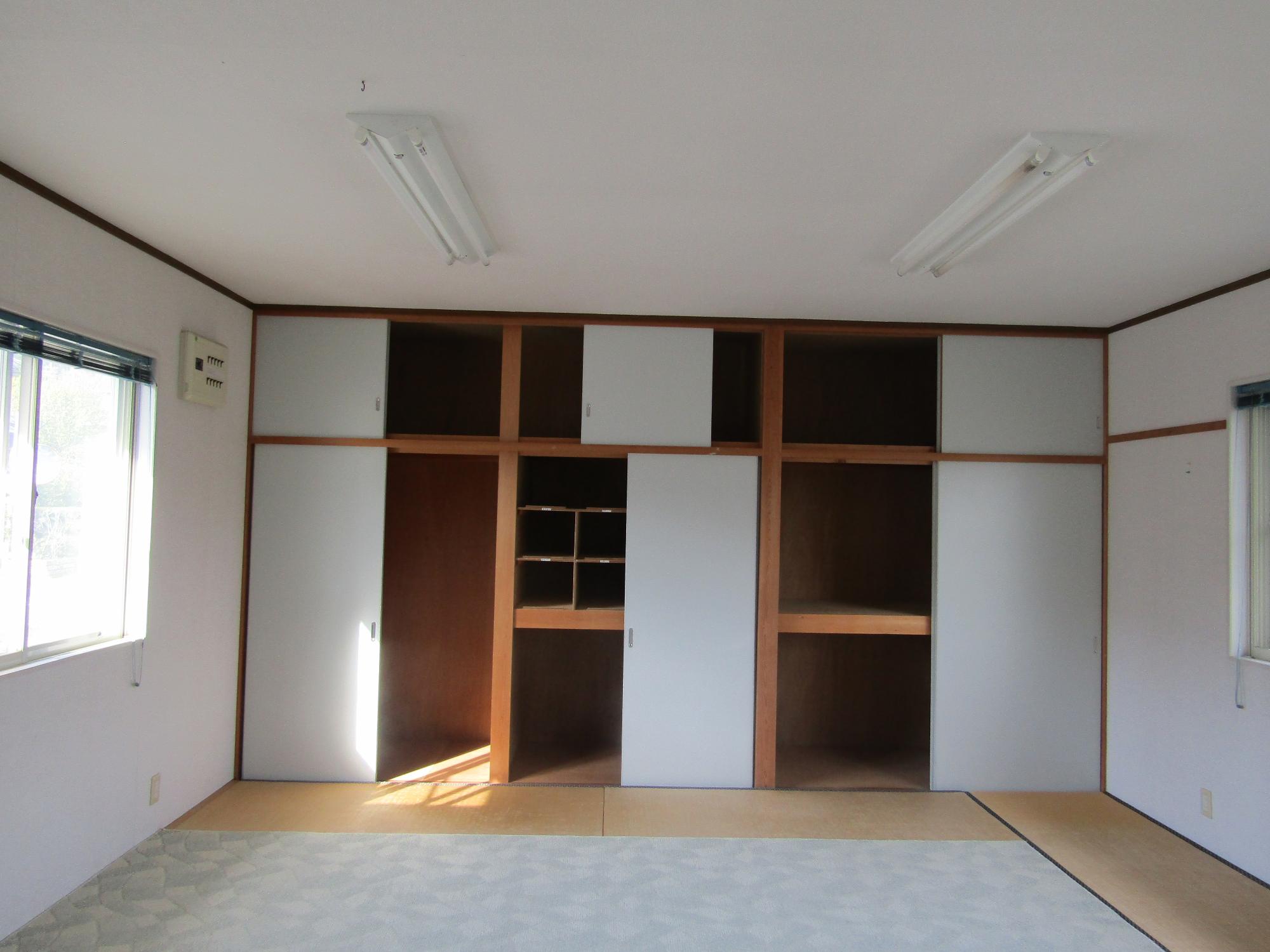 Property A-117: Roadside, suitable for small shops and similar uses