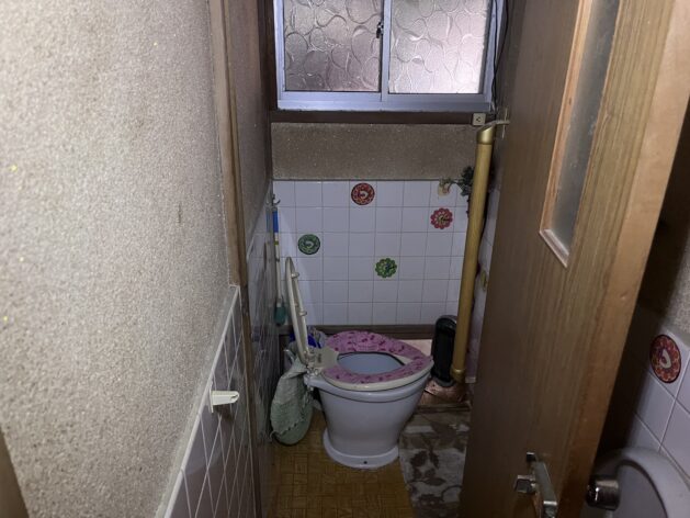 1970s wood house in Ehime