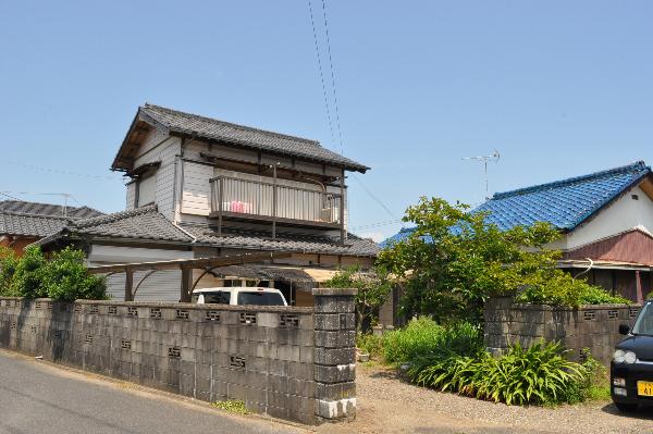 1960s wood house, 13-min walk to station, Chiba