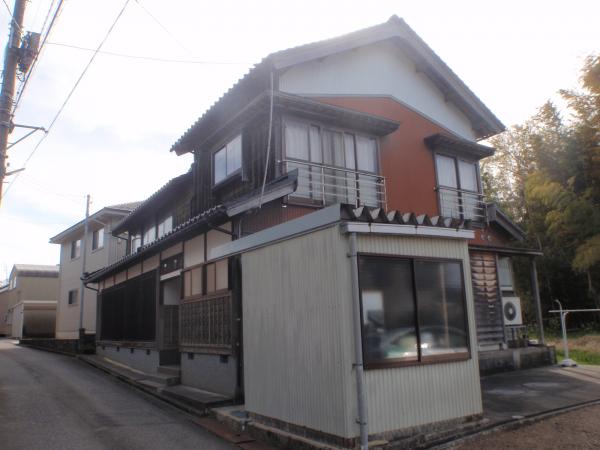 1970s wood house, 18-min walk to station, Ishikawa