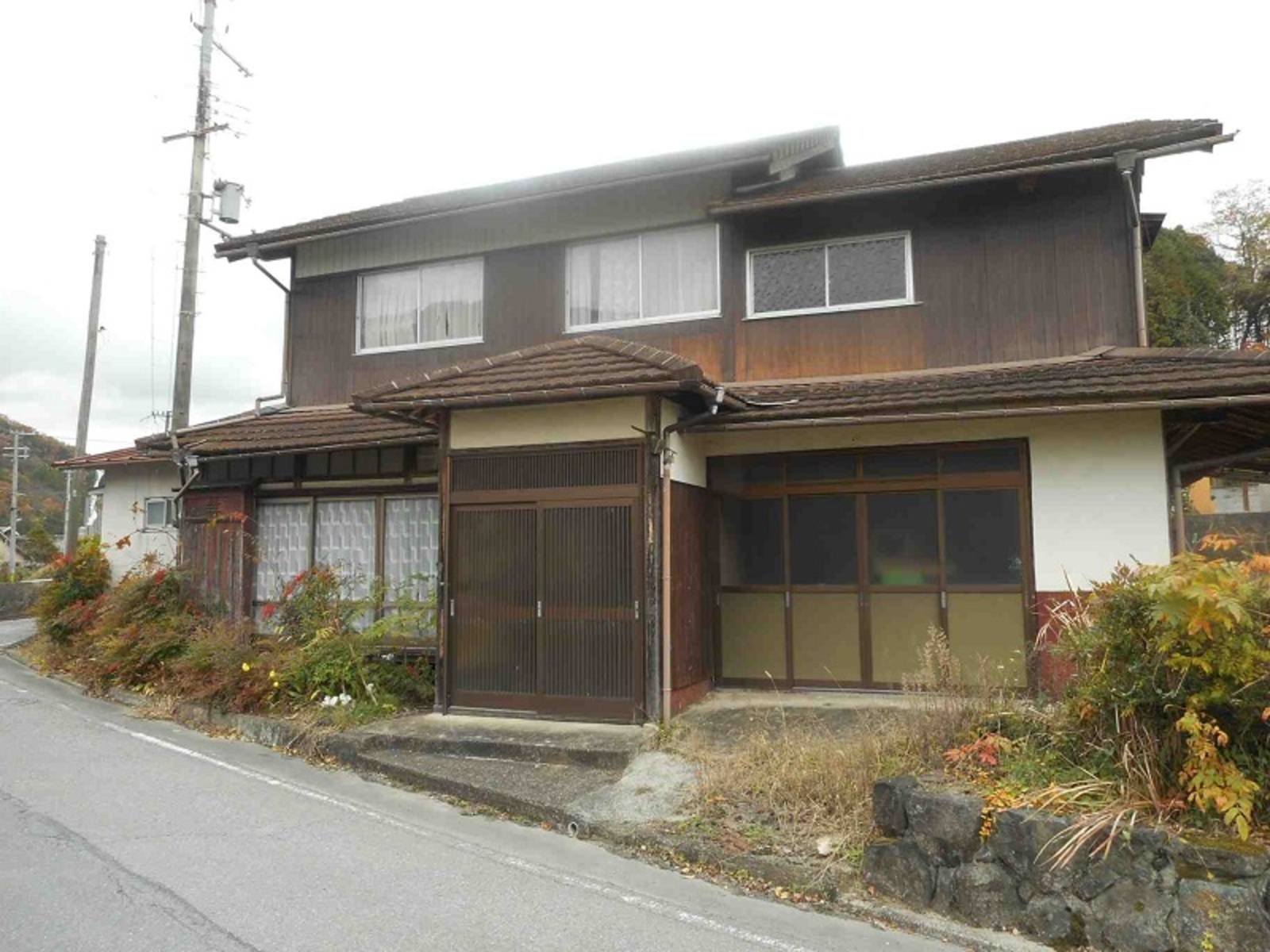 1970s wood house in Hyogo