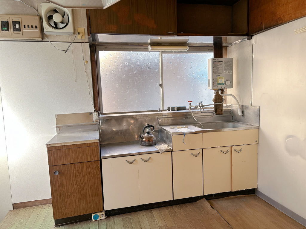 1970s wood house in Aomori