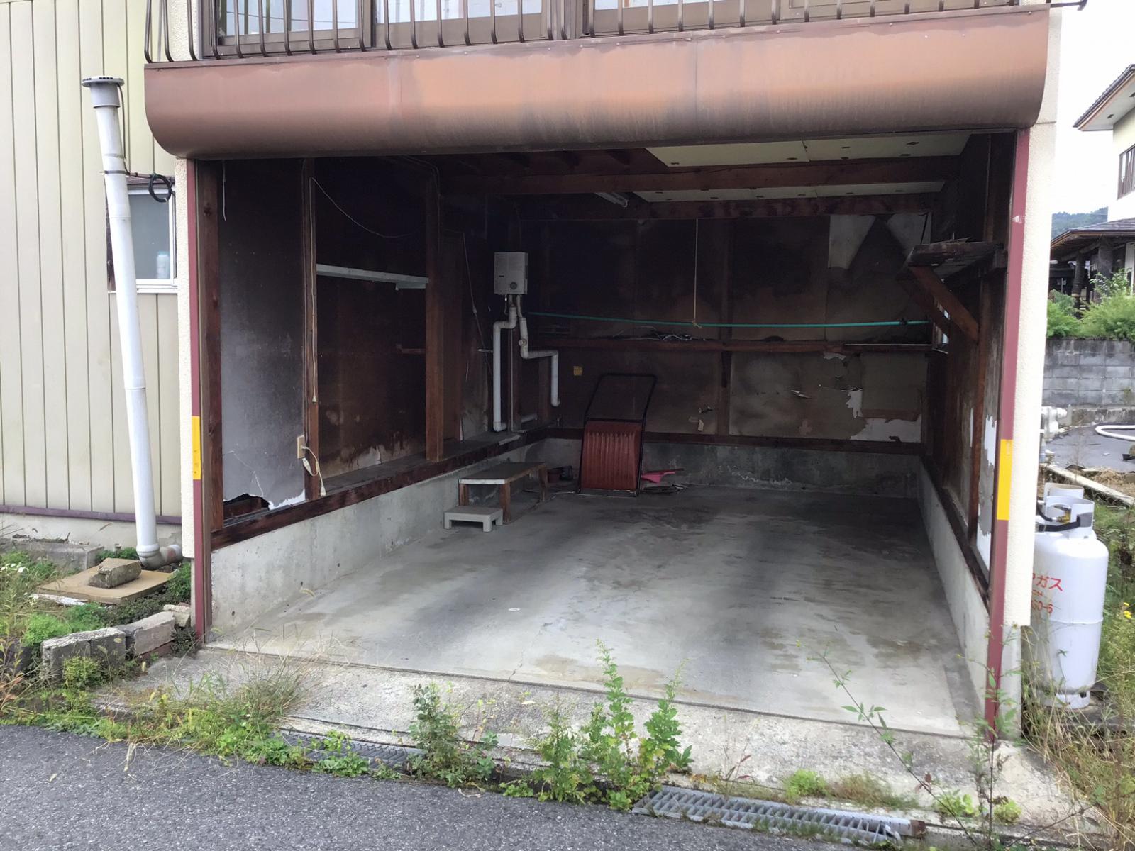 1980s wood house, 17-min walk to station, Yamagata